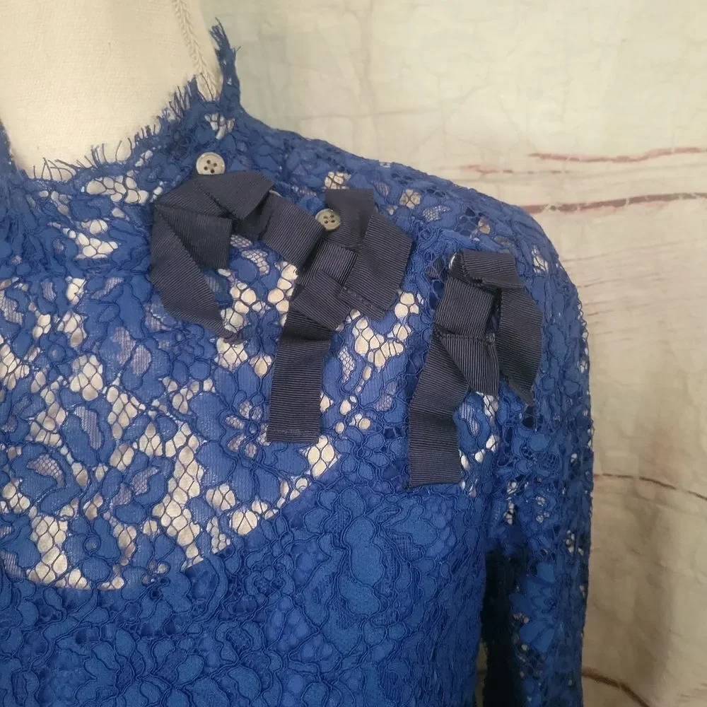 J. Crew Mockneck Top In Floral Lace Size 4 NWT